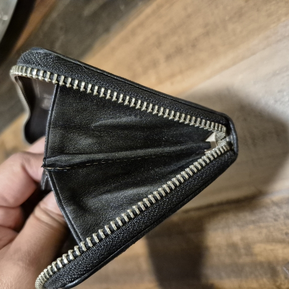 Juicy Couture Y2K Black and White Wallet - Picture 14 of 16